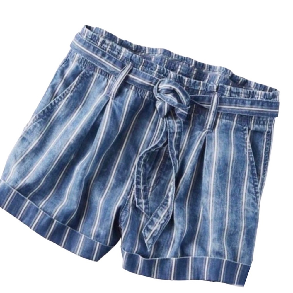 American Eagle Outfitters High Waisted Paper Bag Trouser Style Shorts Womens 0
